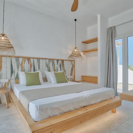 Marinatou Suites Antiparos Città Esterno foto